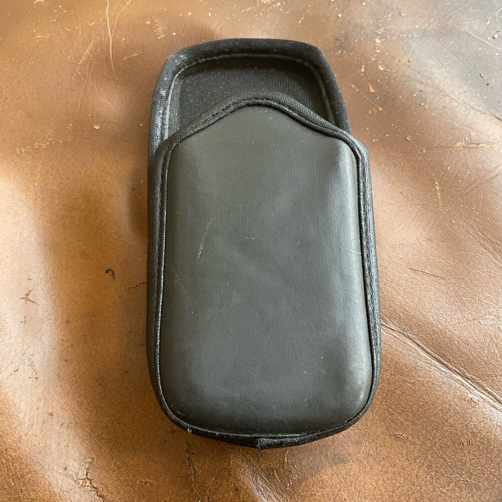 Vintage Small Leather Expandable Cell Phone Holster / Case w/ Belt Clip